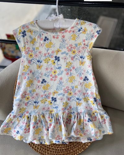 Bata Florida Tamanho 4