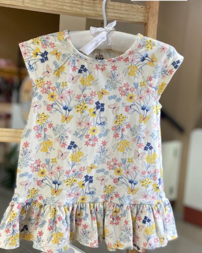 Bata florida Tamanho 4 anos