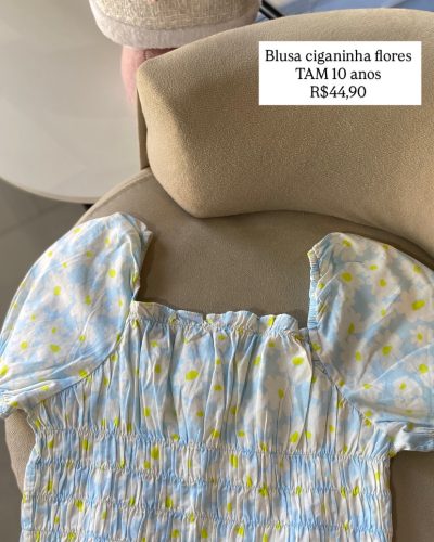 Blusa Ciganinha Flores Tamanho 10