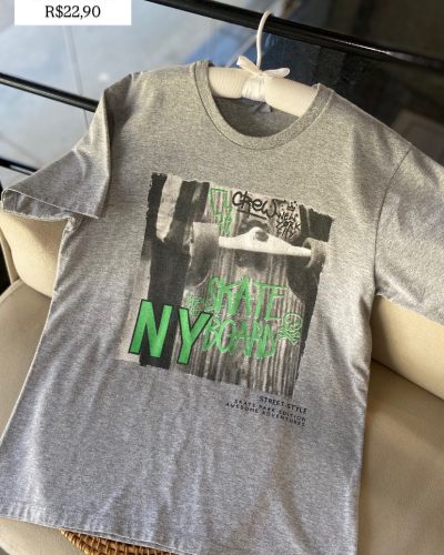 Camiseta Cinza Two Colors Tamanho 14