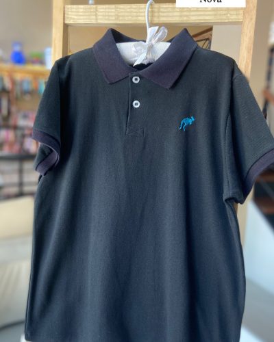 Camiseta gola Tamanho 12 anos