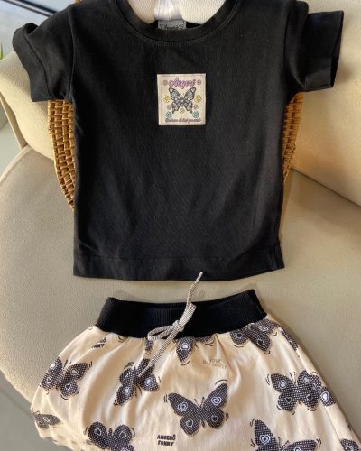 Conjunto Blusa + Short Saia Angerô Tamanho 1