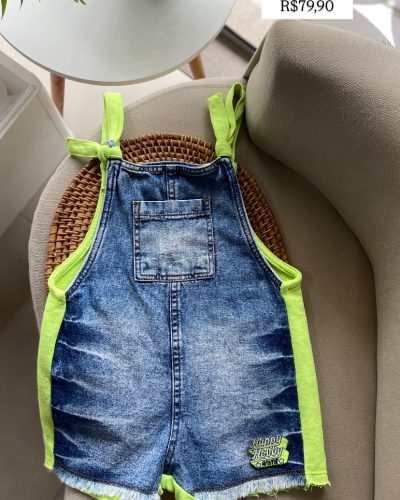 Jardineira Anime Tamanho 4 anos