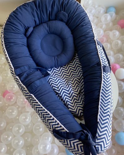 Ninho e travesseiro Azul