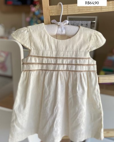 Vestido Offwhite Baby Club Tamanho 12 18 meses